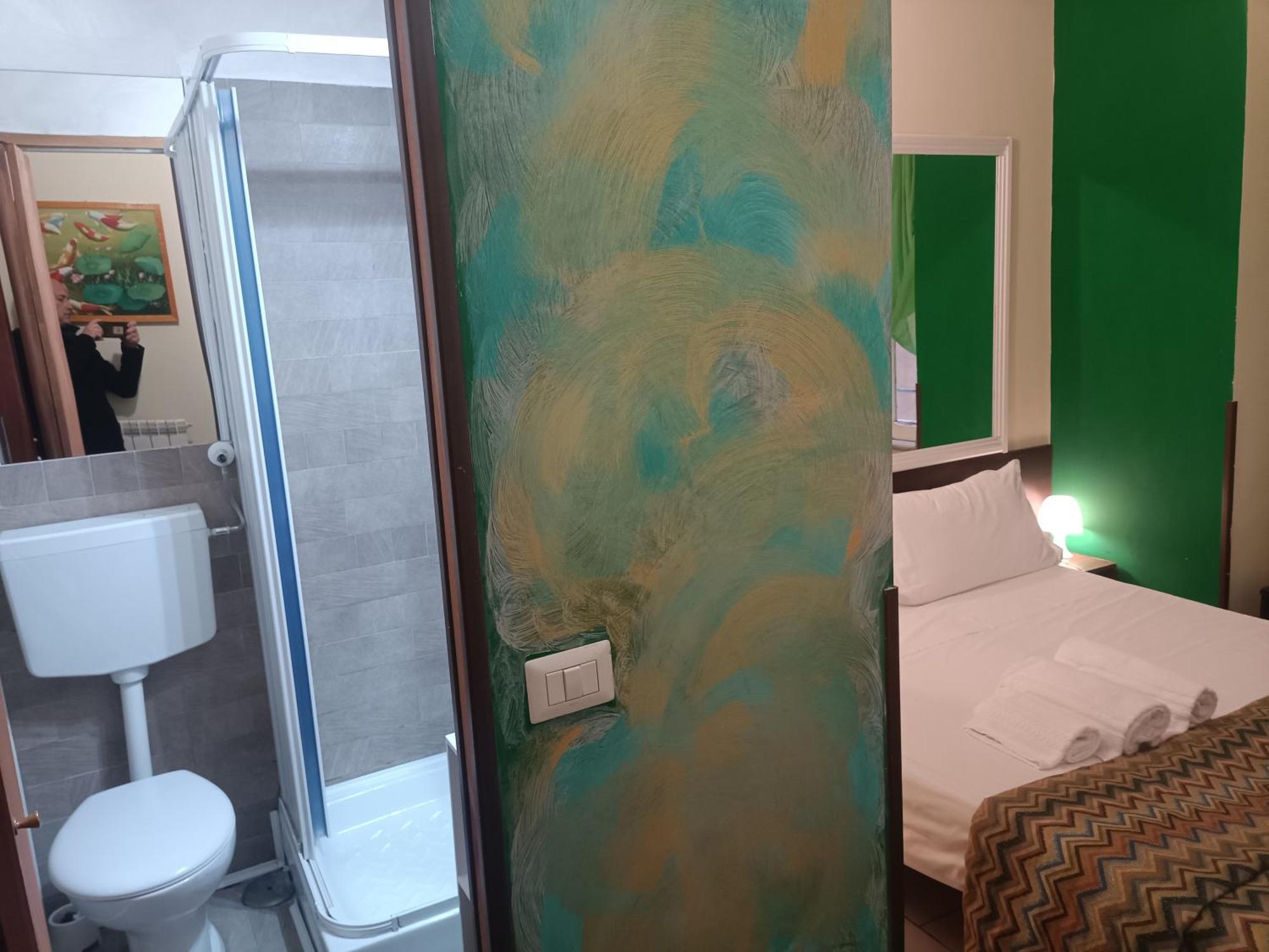 Enjoy Roma Bed & Breakfast ภายนอก รูปภาพ