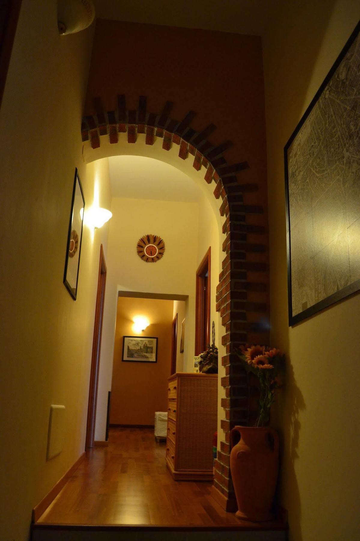 Enjoy Roma Bed & Breakfast ภายนอก รูปภาพ